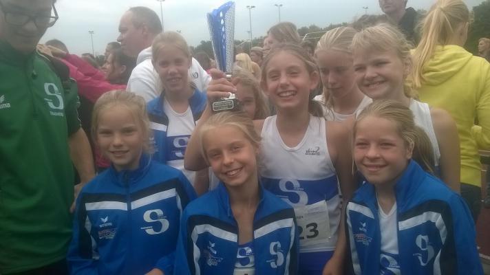 Een stel erg blije pups A