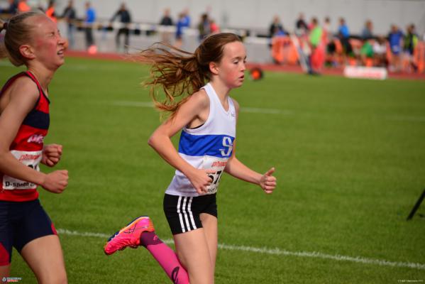 Jill Wanten zet nog n keer aan op de 1000 m hindernis