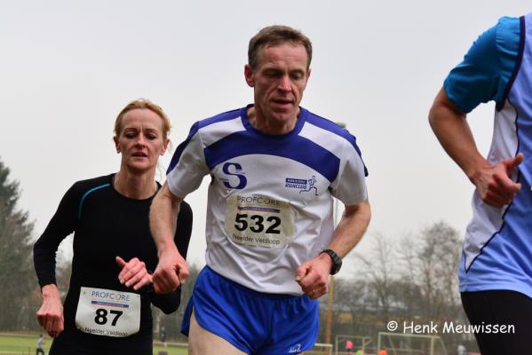 Jan van de Winkel en Julia Daemen in de korte cross