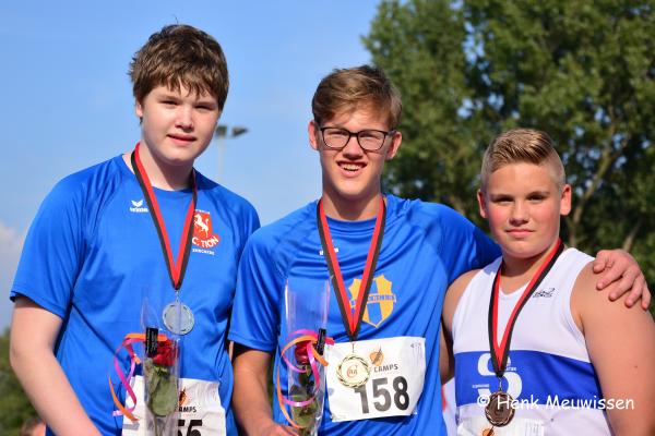 Matyas, geflankeerd door Teun de Koning, goud en Floris Smink, zilver.
